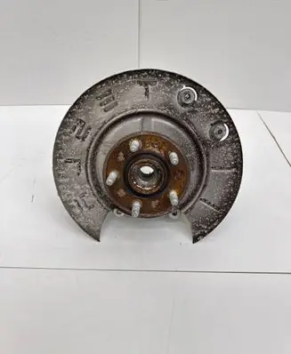 Tesla Model S Rear wheel hub 107216000A