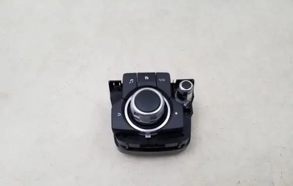Mazda 3 II Head unit multimedia control GMJ666CM0A