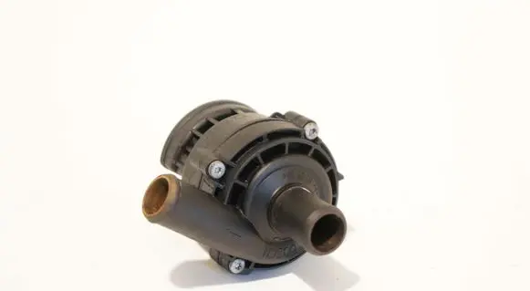 Mercedes-Benz C W204 Water pump A2118350364 0392023000