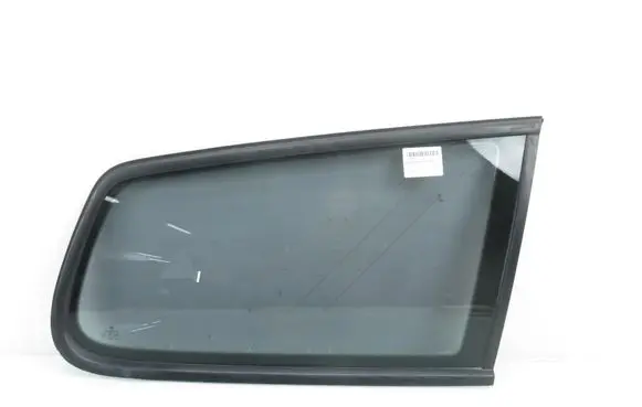 Volkswagen PASSAT B6 Rear side window 