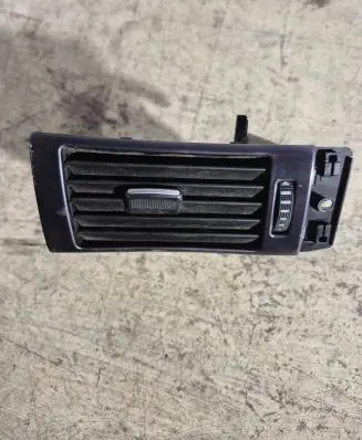 Audi A6 S6 C5 4B Dashboard side air vent grill/cover trim 4B1820902