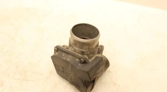 Audi A6 S6 C6 4F Throttle valve 06F133062G