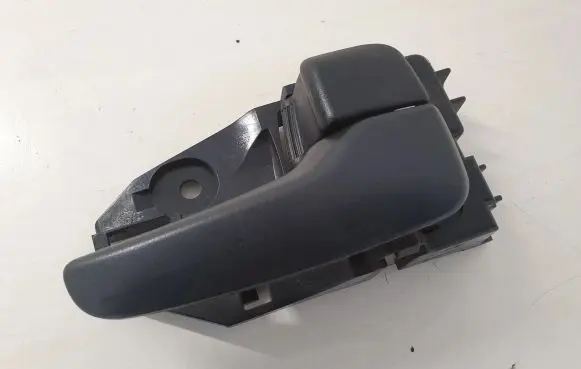 Rear door interior handle