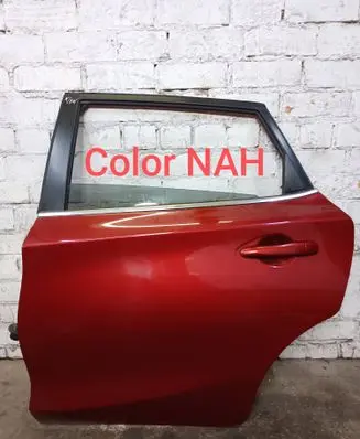 Nissan Pulsar Rear door