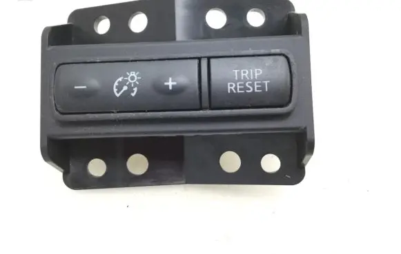 Nissan Qashqai Panel lighting control switch 
