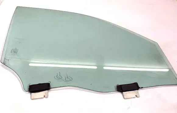 Mercedes-Benz GLE (W166 - C292) Front door window glass four-door 