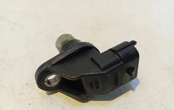 Volvo S80 Camshaft position sensor 0232103033 8631533