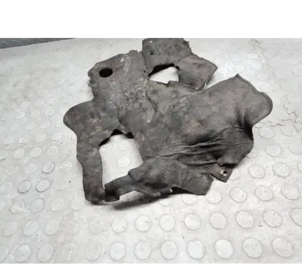 BMW X3 G01 Heat shield in engine bay 8583378