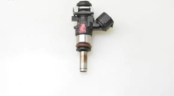 Volkswagen Golf VII Fuel injector 06L906031A