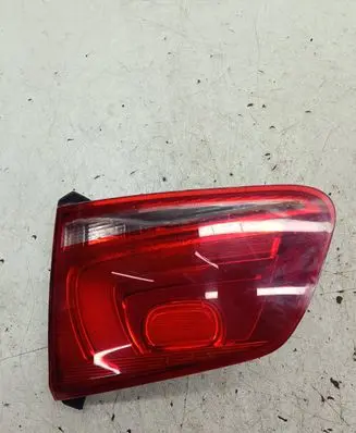 Volkswagen Touareg II Tailgate rear/tail lights 7P6945094B L90039860