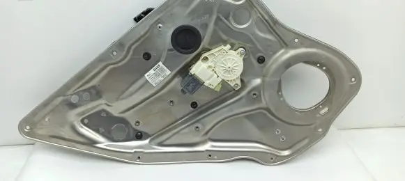 Mercedes-Benz E W212 Rear door window regulator with motor A2048200542 961109100 981694104