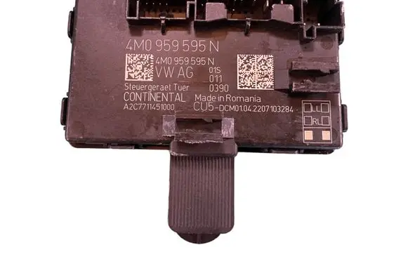 Audi Q7 4M Door control unit/module 4M0959595N