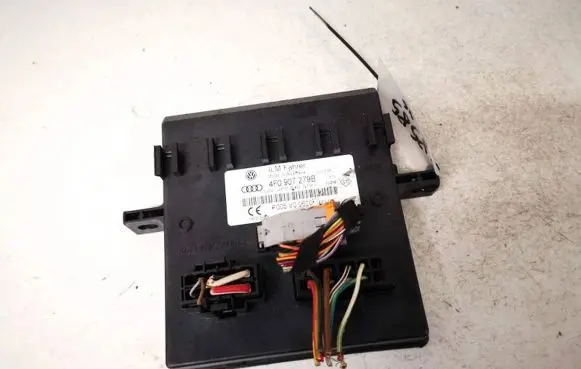 Audi A6 S6 C6 4F Comfort/convenience module 4f0907279b 4f0910279l
