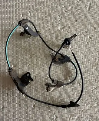 Toyota RAV 4 (XA40) ABS rear brake sensor 895454205