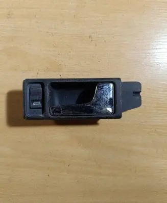 Audi A6 S6 C4 4A Front door interior handle 4A0837020A