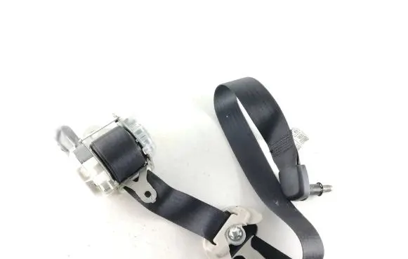 Subaru Legacy Front seatbelt 7S1610P 0538128 0438128