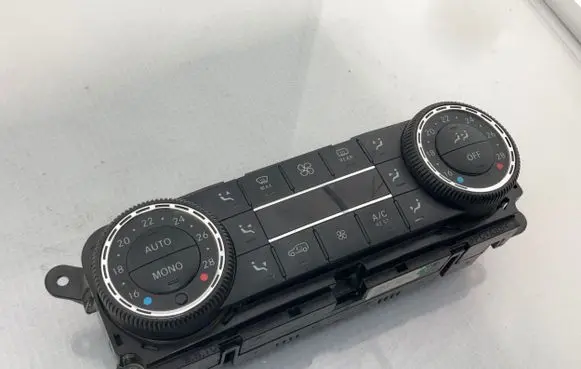 Mercedes-Benz R W251 Climate control unit A2518206089 A2518707689 5HB96491542