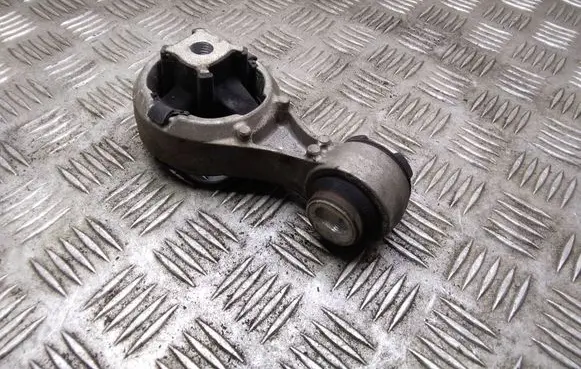 Nissan Qashqai+2 Engine mount bracket 11350JD000
