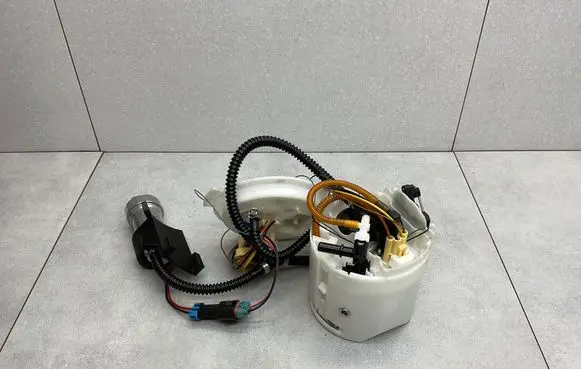 BMW X3M F97 In-tank fuel pump 7465132 8074323