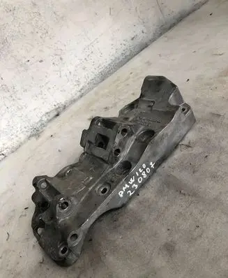 BMW 1 F20 F21 Generator/alternator bracket 174786ind