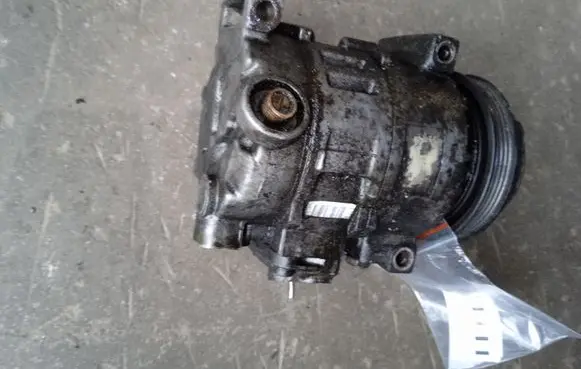 Audi A6 S6 C5 4B Air conditioning (A/C) compressor (pump)