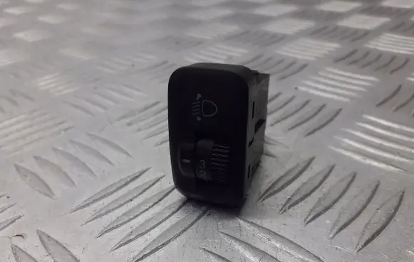 Honda CR-V Headlight level adjustment motor M20010