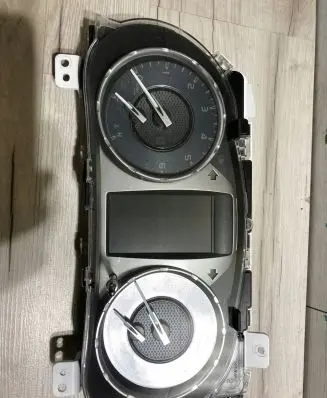 Toyota Hilux VIII Speedometer (instrument cluster) 83800ff5801