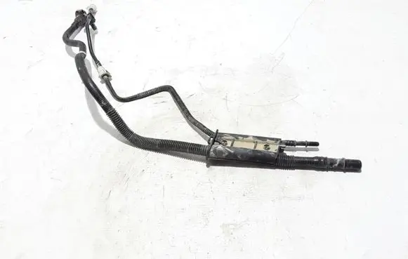 Chrysler Pacifica Brake vacuum hose/pipe 68211639AA