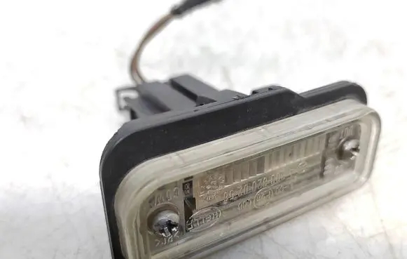 Mercedes-Benz E W211 Number plate light A2038200256 E26006