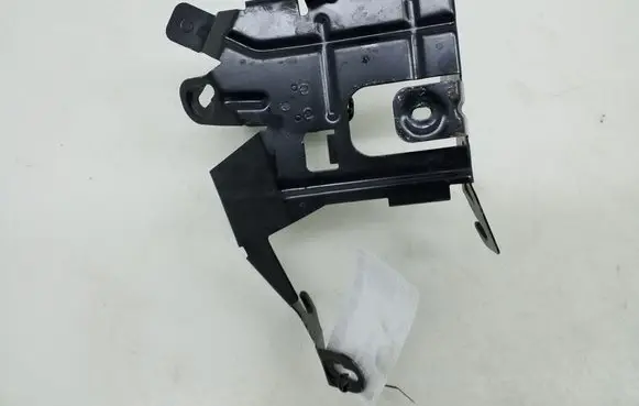 Mercedes-Benz E W211 Battery bracket A2115454840