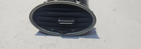 Ford Focus Dashboard side air vent grill/cover trim 4M51A014L21AD