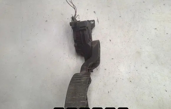 Renault Laguna II Accelerator throttle pedal 8200002904