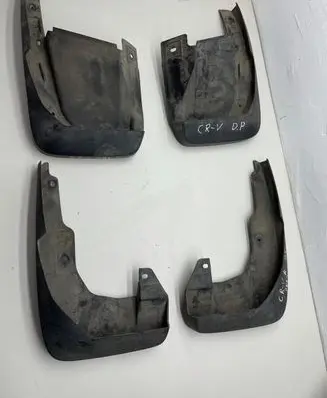 Honda CR-V Front mudguard 