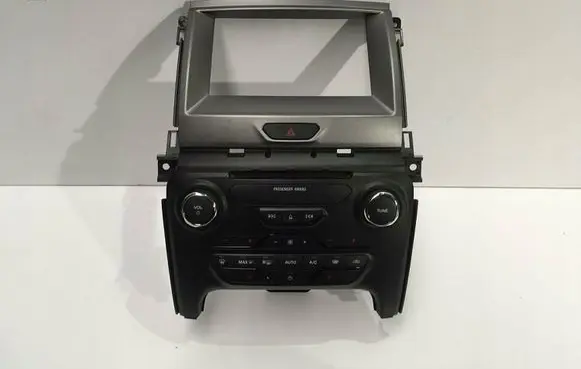 Ford Ranger Radio/CD/DVD/GPS head unit EB3T18E245FK3ENU