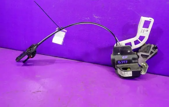 KIA Sportage Rear door lock