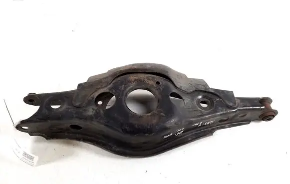 Toyota RAV 4 (XA30) Rear control arm 48730-42040