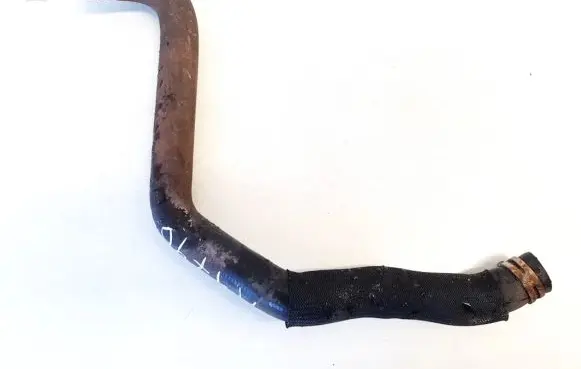 Peugeot 3008 I Engine coolant pipe/hose