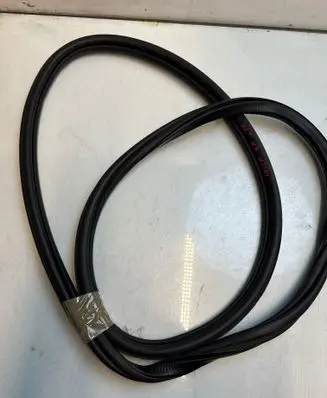 Seat Ibiza V (KJ) Rubber seal rear door 213213