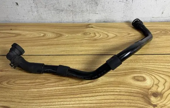 Ford S-MAX Breather/breather pipe/hose 9M5Q6A886AD