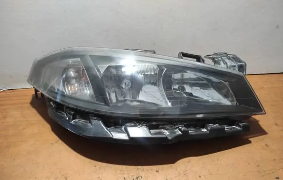 Renault Laguna II Headlight/headlamp E13175 12274 12358
