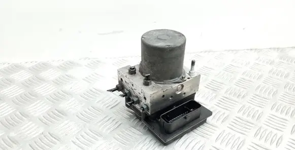 Audi A6 S6 C6 4F ABS Pump 4F0910517AK 4F0614517AT