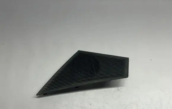 Dodge RAM 1500 DS Dash center speaker trim cover VP9DRX44046A26