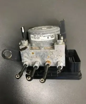 Mazda 3 II ABS Pump BHR1437A0A 06210230374 ESCK1900