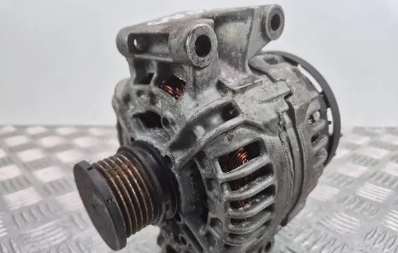 Mercedes-Benz Vito Viano W639 Generator/alternator 0986049010 0986XL5877 14V120A