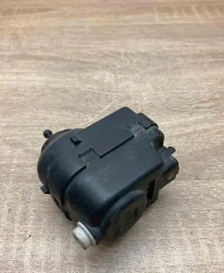 Citroen Xsara Headlight level adjustment motor PA66GF30