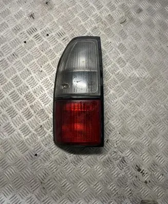 Toyota Land Cruiser (HDJ90) Rear/tail lights