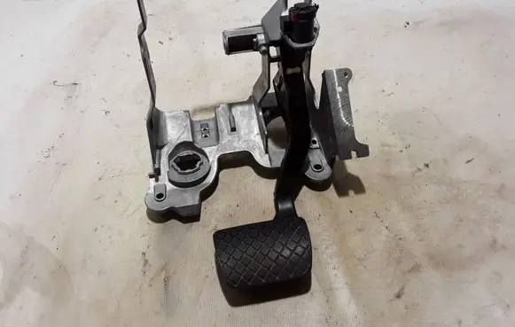 Audi Q5 SQ5 Brake pedal 8K1723140B