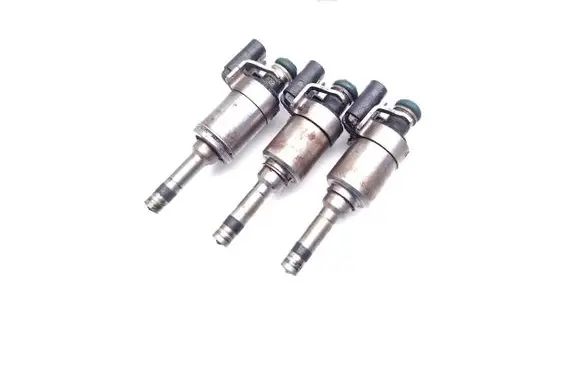 Ford C-MAX II Fuel injectors set DM5G9F593AA