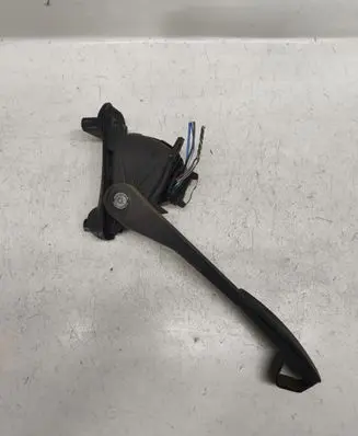 Volvo S60 Accelerator throttle pedal A2219157553