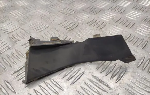 Hyundai Santa Fe Windshield trim 861532W000